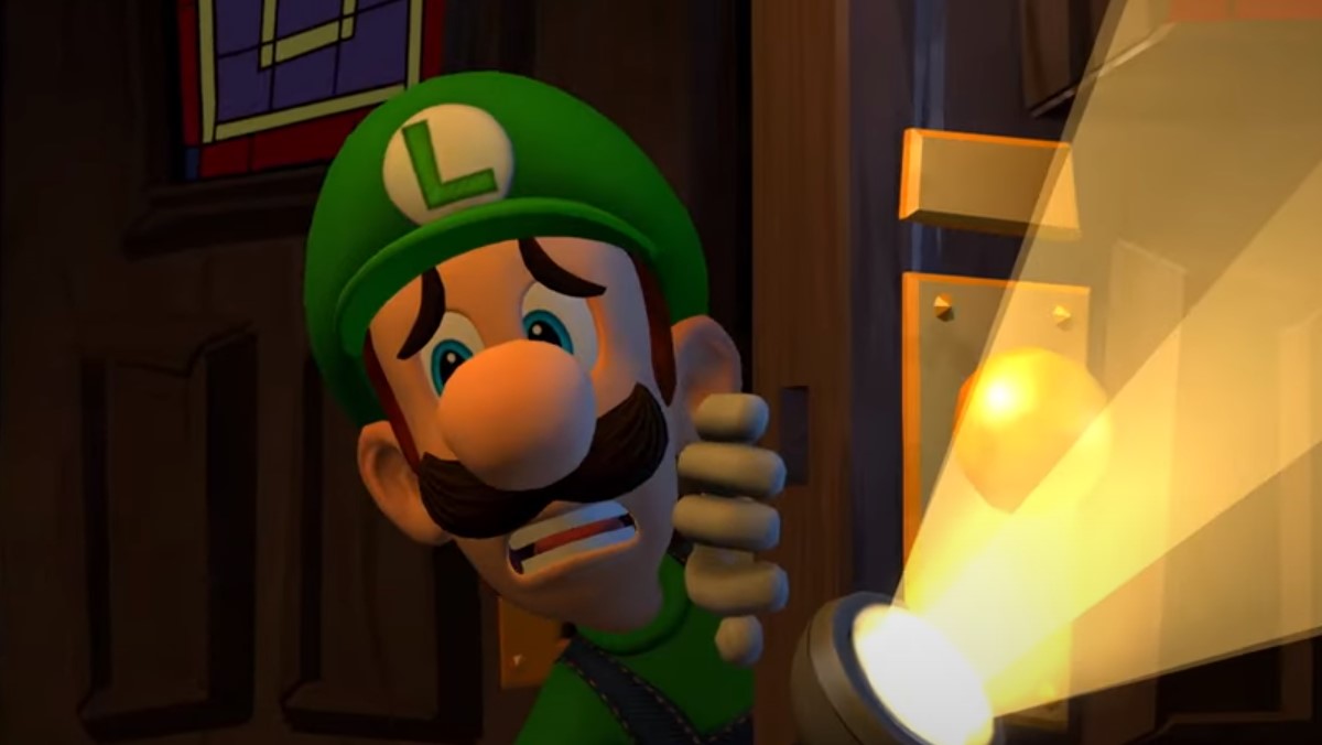 Luigi scared in Luigi's Mansion 2.